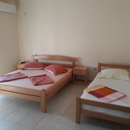 Korac Apartments Улцинь Экстерьер фото