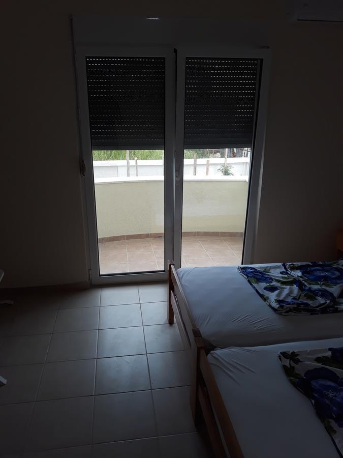 Korac Apartments Улцинь Экстерьер фото