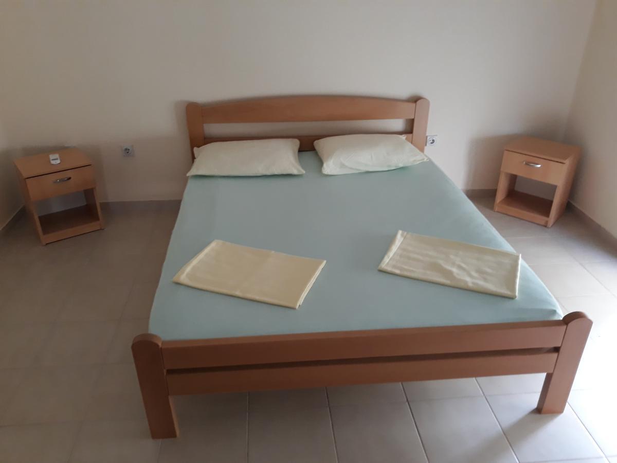 Korac Apartments Улцинь Экстерьер фото